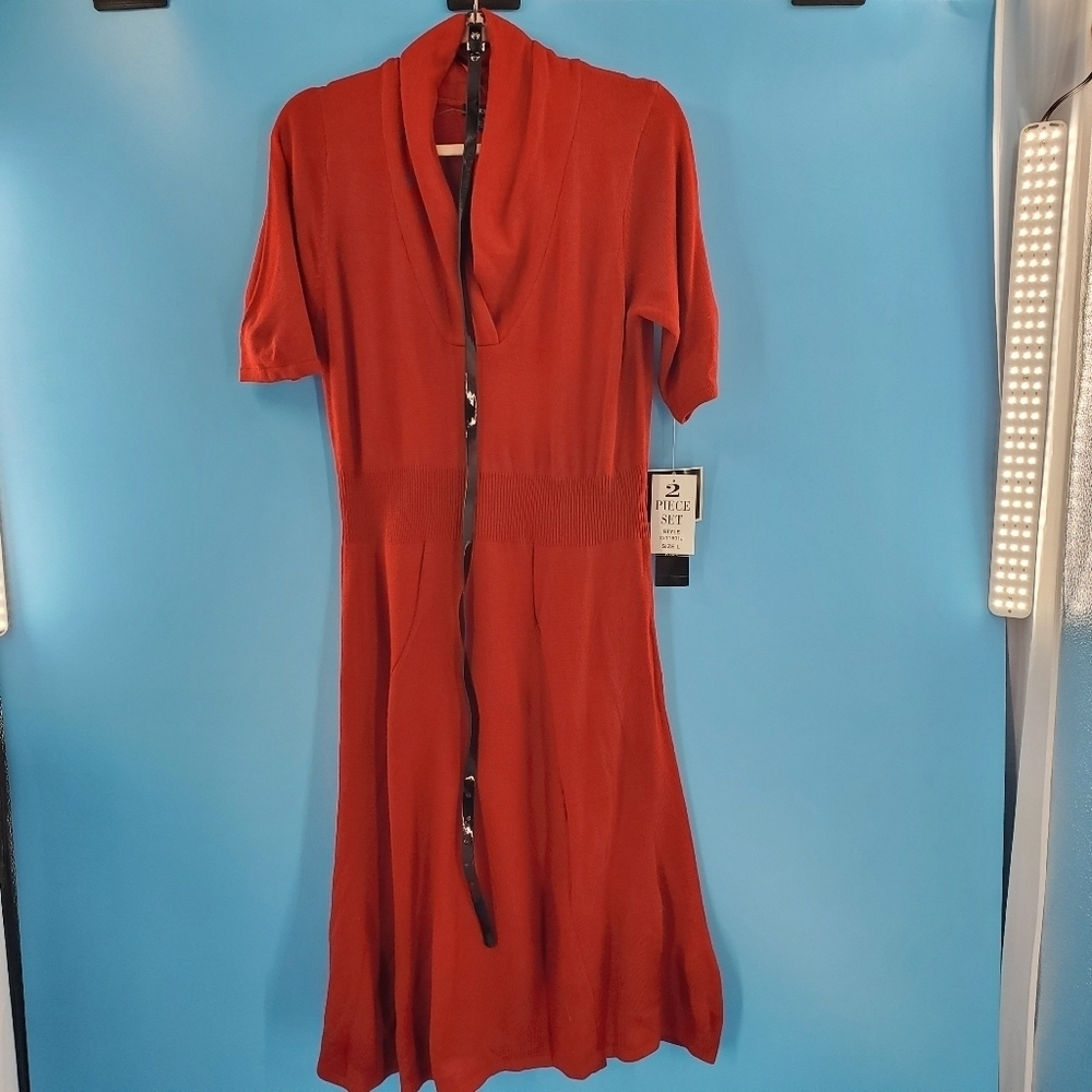 NWT R&K red knit dress with black belt Lg